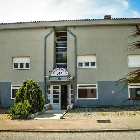 M Duplex * سبليت