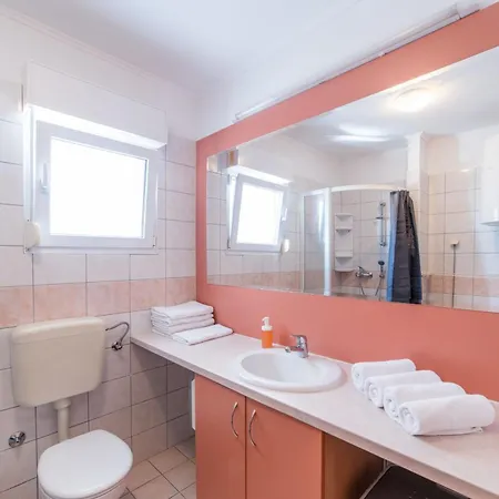 M Duplex Apartment Split